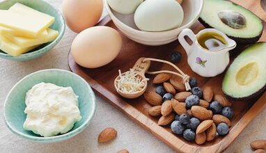 Keto dietasidagi ovqatlar